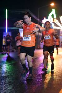 BIB: 24250, 20190
                            <button type="button" onclick="openModal(17395527)" class="btn btn-primary btn-sm float-right btn-popup" data-toggle="modal" data-target=".modal-high-quality">
                        <i class="fas fa-shopping-cart"></i> Add to Cart
                    </button>
                                            <button type="button" onclick="isThisMe(17395527, true)" class="btn btn-success btn-sm float-right btn-popup btn-isme hidden" data-toggle="tooltip" data-placement="bottom" title="นี่คือรูปของคุณใช่ไหม คลิกที่นี่เพื่อเอาเข้าอัลบั้ม">
                        <i class="fas fa-plus"></i> Add to album
                    </button>
                    <button type="button" onclick="isThisMe(17395527, false)" class="btn btn-warning btn-sm float-right btn-popup btn-isnotme hidden">
                        <i class="fas fa-ban"></i> Remove from album
                    </button>