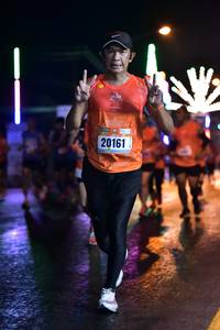 BIB: 20161
                            <button type="button" onclick="openModal(17414350)" class="btn btn-primary btn-sm float-right btn-popup" data-toggle="modal" data-target=".modal-high-quality">
                        <i class="fas fa-shopping-cart"></i> Add to Cart
                    </button>
                                            <button type="button" onclick="isThisMe(17414350, true)" class="btn btn-success btn-sm float-right btn-popup btn-isme hidden" data-toggle="tooltip" data-placement="bottom" title="นี่คือรูปของคุณใช่ไหม คลิกที่นี่เพื่อเอาเข้าอัลบั้ม">
                        <i class="fas fa-plus"></i> Add to album
                    </button>
                    <button type="button" onclick="isThisMe(17414350, false)" class="btn btn-warning btn-sm float-right btn-popup btn-isnotme hidden">
                        <i class="fas fa-ban"></i> Remove from album
                    </button>