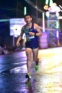 BIB: 40069
                            <button type="button" onclick="openModal(17382752)" class="btn btn-primary btn-sm float-right btn-popup" data-toggle="modal" data-target=".modal-high-quality">
                        <i class="fas fa-shopping-cart"></i> Add to Cart
                    </button>
                                            <button type="button" onclick="isThisMe(17382752, true)" class="btn btn-success btn-sm float-right btn-popup btn-isme hidden" data-toggle="tooltip" data-placement="bottom" title="นี่คือรูปของคุณใช่ไหม คลิกที่นี่เพื่อเอาเข้าอัลบั้ม">
                        <i class="fas fa-plus"></i> Add to album
                    </button>
                    <button type="button" onclick="isThisMe(17382752, false)" class="btn btn-warning btn-sm float-right btn-popup btn-isnotme hidden">
                        <i class="fas fa-ban"></i> Remove from album
                    </button>