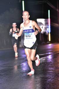 BIB: 40767
                            <button type="button" onclick="openModal(17383571)" class="btn btn-primary btn-sm float-right btn-popup" data-toggle="modal" data-target=".modal-high-quality">
                        <i class="fas fa-shopping-cart"></i> Add to Cart
                    </button>
                                            <button type="button" onclick="isThisMe(17383571, true)" class="btn btn-success btn-sm float-right btn-popup btn-isme hidden" data-toggle="tooltip" data-placement="bottom" title="นี่คือรูปของคุณใช่ไหม คลิกที่นี่เพื่อเอาเข้าอัลบั้ม">
                        <i class="fas fa-plus"></i> Add to album
                    </button>
                    <button type="button" onclick="isThisMe(17383571, false)" class="btn btn-warning btn-sm float-right btn-popup btn-isnotme hidden">
                        <i class="fas fa-ban"></i> Remove from album
                    </button>