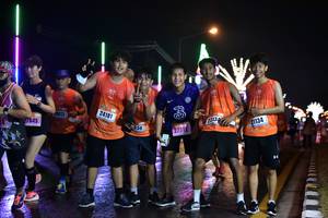 BIB: 20613, 24181, 7645, 2313, 21134, 330, 27512
                            <button type="button" onclick="openModal(17399000)" class="btn btn-primary btn-sm float-right btn-popup" data-toggle="modal" data-target=".modal-high-quality">
                        <i class="fas fa-shopping-cart"></i> Add to Cart
                    </button>
                                            <button type="button" onclick="isThisMe(17399000, true)" class="btn btn-success btn-sm float-right btn-popup btn-isme hidden" data-toggle="tooltip" data-placement="bottom" title="นี่คือรูปของคุณใช่ไหม คลิกที่นี่เพื่อเอาเข้าอัลบั้ม">
                        <i class="fas fa-plus"></i> Add to album
                    </button>
                    <button type="button" onclick="isThisMe(17399000, false)" class="btn btn-warning btn-sm float-right btn-popup btn-isnotme hidden">
                        <i class="fas fa-ban"></i> Remove from album
                    </button>