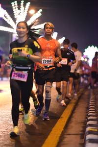 BIB: 20468, 0133, 25600
                            <button type="button" onclick="openModal(17398833)" class="btn btn-primary btn-sm float-right btn-popup" data-toggle="modal" data-target=".modal-high-quality">
                        <i class="fas fa-shopping-cart"></i> Add to Cart
                    </button>
                                            <button type="button" onclick="isThisMe(17398833, true)" class="btn btn-success btn-sm float-right btn-popup btn-isme hidden" data-toggle="tooltip" data-placement="bottom" title="นี่คือรูปของคุณใช่ไหม คลิกที่นี่เพื่อเอาเข้าอัลบั้ม">
                        <i class="fas fa-plus"></i> Add to album
                    </button>
                    <button type="button" onclick="isThisMe(17398833, false)" class="btn btn-warning btn-sm float-right btn-popup btn-isnotme hidden">
                        <i class="fas fa-ban"></i> Remove from album
                    </button>
