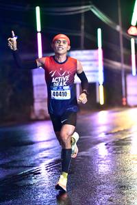 BIB: 40410
                            <button type="button" onclick="openModal(17381064)" class="btn btn-primary btn-sm float-right btn-popup" data-toggle="modal" data-target=".modal-high-quality">
                        <i class="fas fa-shopping-cart"></i> Add to Cart
                    </button>
                                            <button type="button" onclick="isThisMe(17381064, true)" class="btn btn-success btn-sm float-right btn-popup btn-isme hidden" data-toggle="tooltip" data-placement="bottom" title="นี่คือรูปของคุณใช่ไหม คลิกที่นี่เพื่อเอาเข้าอัลบั้ม">
                        <i class="fas fa-plus"></i> Add to album
                    </button>
                    <button type="button" onclick="isThisMe(17381064, false)" class="btn btn-warning btn-sm float-right btn-popup btn-isnotme hidden">
                        <i class="fas fa-ban"></i> Remove from album
                    </button>