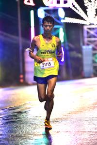 BIB: 21115
                            <button type="button" onclick="openModal(17382730)" class="btn btn-primary btn-sm float-right btn-popup" data-toggle="modal" data-target=".modal-high-quality">
                        <i class="fas fa-shopping-cart"></i> Add to Cart
                    </button>
                                            <button type="button" onclick="isThisMe(17382730, true)" class="btn btn-success btn-sm float-right btn-popup btn-isme hidden" data-toggle="tooltip" data-placement="bottom" title="นี่คือรูปของคุณใช่ไหม คลิกที่นี่เพื่อเอาเข้าอัลบั้ม">
                        <i class="fas fa-plus"></i> Add to album
                    </button>
                    <button type="button" onclick="isThisMe(17382730, false)" class="btn btn-warning btn-sm float-right btn-popup btn-isnotme hidden">
                        <i class="fas fa-ban"></i> Remove from album
                    </button>