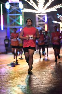 BIB: 376
                            <button type="button" onclick="openModal(17395493)" class="btn btn-primary btn-sm float-right btn-popup" data-toggle="modal" data-target=".modal-high-quality">
                        <i class="fas fa-shopping-cart"></i> Add to Cart
                    </button>
                                            <button type="button" onclick="isThisMe(17395493, true)" class="btn btn-success btn-sm float-right btn-popup btn-isme hidden" data-toggle="tooltip" data-placement="bottom" title="นี่คือรูปของคุณใช่ไหม คลิกที่นี่เพื่อเอาเข้าอัลบั้ม">
                        <i class="fas fa-plus"></i> Add to album
                    </button>
                    <button type="button" onclick="isThisMe(17395493, false)" class="btn btn-warning btn-sm float-right btn-popup btn-isnotme hidden">
                        <i class="fas fa-ban"></i> Remove from album
                    </button>