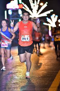 BIB: 2050, 2511
                            <button type="button" onclick="openModal(17383633)" class="btn btn-primary btn-sm float-right btn-popup" data-toggle="modal" data-target=".modal-high-quality">
                        <i class="fas fa-shopping-cart"></i> Add to Cart
                    </button>
                                            <button type="button" onclick="isThisMe(17383633, true)" class="btn btn-success btn-sm float-right btn-popup btn-isme hidden" data-toggle="tooltip" data-placement="bottom" title="นี่คือรูปของคุณใช่ไหม คลิกที่นี่เพื่อเอาเข้าอัลบั้ม">
                        <i class="fas fa-plus"></i> Add to album
                    </button>
                    <button type="button" onclick="isThisMe(17383633, false)" class="btn btn-warning btn-sm float-right btn-popup btn-isnotme hidden">
                        <i class="fas fa-ban"></i> Remove from album
                    </button>