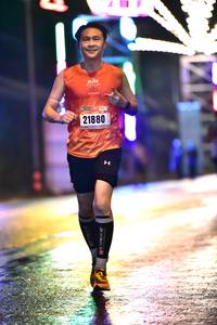 BIB: 21880
                            <button type="button" onclick="openModal(17384161)" class="btn btn-primary btn-sm float-right btn-popup" data-toggle="modal" data-target=".modal-high-quality">
                        <i class="fas fa-shopping-cart"></i> Add to Cart
                    </button>
                                            <button type="button" onclick="isThisMe(17384161, true)" class="btn btn-success btn-sm float-right btn-popup btn-isme hidden" data-toggle="tooltip" data-placement="bottom" title="นี่คือรูปของคุณใช่ไหม คลิกที่นี่เพื่อเอาเข้าอัลบั้ม">
                        <i class="fas fa-plus"></i> Add to album
                    </button>
                    <button type="button" onclick="isThisMe(17384161, false)" class="btn btn-warning btn-sm float-right btn-popup btn-isnotme hidden">
                        <i class="fas fa-ban"></i> Remove from album
                    </button>