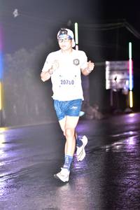 BIB: 20750
                            <button type="button" onclick="openModal(17383798)" class="btn btn-primary btn-sm float-right btn-popup" data-toggle="modal" data-target=".modal-high-quality">
                        <i class="fas fa-shopping-cart"></i> Add to Cart
                    </button>
                                            <button type="button" onclick="isThisMe(17383798, true)" class="btn btn-success btn-sm float-right btn-popup btn-isme hidden" data-toggle="tooltip" data-placement="bottom" title="นี่คือรูปของคุณใช่ไหม คลิกที่นี่เพื่อเอาเข้าอัลบั้ม">
                        <i class="fas fa-plus"></i> Add to album
                    </button>
                    <button type="button" onclick="isThisMe(17383798, false)" class="btn btn-warning btn-sm float-right btn-popup btn-isnotme hidden">
                        <i class="fas fa-ban"></i> Remove from album
                    </button>