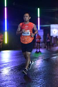 BIB: 20228
                            <button type="button" onclick="openModal(17398530)" class="btn btn-primary btn-sm float-right btn-popup" data-toggle="modal" data-target=".modal-high-quality">
                        <i class="fas fa-shopping-cart"></i> Add to Cart
                    </button>
                                            <button type="button" onclick="isThisMe(17398530, true)" class="btn btn-success btn-sm float-right btn-popup btn-isme hidden" data-toggle="tooltip" data-placement="bottom" title="นี่คือรูปของคุณใช่ไหม คลิกที่นี่เพื่อเอาเข้าอัลบั้ม">
                        <i class="fas fa-plus"></i> Add to album
                    </button>
                    <button type="button" onclick="isThisMe(17398530, false)" class="btn btn-warning btn-sm float-right btn-popup btn-isnotme hidden">
                        <i class="fas fa-ban"></i> Remove from album
                    </button>