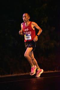 BIB: 0381
                            <button type="button" onclick="openModal(17381547)" class="btn btn-primary btn-sm float-right btn-popup" data-toggle="modal" data-target=".modal-high-quality">
                        <i class="fas fa-shopping-cart"></i> Add to Cart
                    </button>
                                            <button type="button" onclick="isThisMe(17381547, true)" class="btn btn-success btn-sm float-right btn-popup btn-isme hidden" data-toggle="tooltip" data-placement="bottom" title="นี่คือรูปของคุณใช่ไหม คลิกที่นี่เพื่อเอาเข้าอัลบั้ม">
                        <i class="fas fa-plus"></i> Add to album
                    </button>
                    <button type="button" onclick="isThisMe(17381547, false)" class="btn btn-warning btn-sm float-right btn-popup btn-isnotme hidden">
                        <i class="fas fa-ban"></i> Remove from album
                    </button>