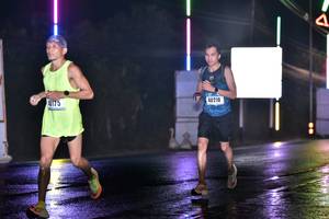 BIB: 40218
                            <button type="button" onclick="openModal(17381239)" class="btn btn-primary btn-sm float-right btn-popup" data-toggle="modal" data-target=".modal-high-quality">
                        <i class="fas fa-shopping-cart"></i> Add to Cart
                    </button>
                                            <button type="button" onclick="isThisMe(17381239, true)" class="btn btn-success btn-sm float-right btn-popup btn-isme hidden" data-toggle="tooltip" data-placement="bottom" title="นี่คือรูปของคุณใช่ไหม คลิกที่นี่เพื่อเอาเข้าอัลบั้ม">
                        <i class="fas fa-plus"></i> Add to album
                    </button>
                    <button type="button" onclick="isThisMe(17381239, false)" class="btn btn-warning btn-sm float-right btn-popup btn-isnotme hidden">
                        <i class="fas fa-ban"></i> Remove from album
                    </button>