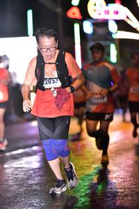 BIB: 053, 2205
                            <button type="button" onclick="openModal(17385198)" class="btn btn-primary btn-sm float-right btn-popup" data-toggle="modal" data-target=".modal-high-quality">
                        <i class="fas fa-shopping-cart"></i> Add to Cart
                    </button>
                                            <button type="button" onclick="isThisMe(17385198, true)" class="btn btn-success btn-sm float-right btn-popup btn-isme hidden" data-toggle="tooltip" data-placement="bottom" title="นี่คือรูปของคุณใช่ไหม คลิกที่นี่เพื่อเอาเข้าอัลบั้ม">
                        <i class="fas fa-plus"></i> Add to album
                    </button>
                    <button type="button" onclick="isThisMe(17385198, false)" class="btn btn-warning btn-sm float-right btn-popup btn-isnotme hidden">
                        <i class="fas fa-ban"></i> Remove from album
                    </button>