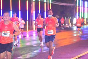 BIB: 23538, 20172
                            <button type="button" onclick="openModal(16666550)" class="btn btn-primary btn-sm float-right btn-popup" data-toggle="modal" data-target=".modal-high-quality">
                        <i class="fas fa-shopping-cart"></i> Add to Cart
                    </button>
                                            <button type="button" onclick="isThisMe(16666550, true)" class="btn btn-success btn-sm float-right btn-popup btn-isme hidden" data-toggle="tooltip" data-placement="bottom" title="นี่คือรูปของคุณใช่ไหม คลิกที่นี่เพื่อเอาเข้าอัลบั้ม">
                        <i class="fas fa-plus"></i> Add to album
                    </button>
                    <button type="button" onclick="isThisMe(16666550, false)" class="btn btn-warning btn-sm float-right btn-popup btn-isnotme hidden">
                        <i class="fas fa-ban"></i> Remove from album
                    </button>
