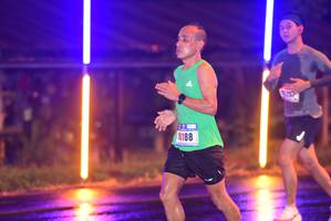 BIB: 0188
                            <button type="button" onclick="openModal(16558626)" class="btn btn-primary btn-sm float-right btn-popup" data-toggle="modal" data-target=".modal-high-quality">
                        <i class="fas fa-shopping-cart"></i> Add to Cart
                    </button>
                                            <button type="button" onclick="isThisMe(16558626, true)" class="btn btn-success btn-sm float-right btn-popup btn-isme hidden" data-toggle="tooltip" data-placement="bottom" title="นี่คือรูปของคุณใช่ไหม คลิกที่นี่เพื่อเอาเข้าอัลบั้ม">
                        <i class="fas fa-plus"></i> Add to album
                    </button>
                    <button type="button" onclick="isThisMe(16558626, false)" class="btn btn-warning btn-sm float-right btn-popup btn-isnotme hidden">
                        <i class="fas fa-ban"></i> Remove from album
                    </button>