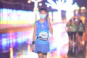 BIB: 0074
                            <button type="button" onclick="openModal(16310101)" class="btn btn-primary btn-sm float-right btn-popup" data-toggle="modal" data-target=".modal-high-quality">
                        <i class="fas fa-shopping-cart"></i> Add to Cart
                    </button>
                                            <button type="button" onclick="isThisMe(16310101, true)" class="btn btn-success btn-sm float-right btn-popup btn-isme hidden" data-toggle="tooltip" data-placement="bottom" title="นี่คือรูปของคุณใช่ไหม คลิกที่นี่เพื่อเอาเข้าอัลบั้ม">
                        <i class="fas fa-plus"></i> Add to album
                    </button>
                    <button type="button" onclick="isThisMe(16310101, false)" class="btn btn-warning btn-sm float-right btn-popup btn-isnotme hidden">
                        <i class="fas fa-ban"></i> Remove from album
                    </button>