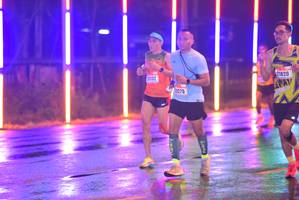 BIB: 21820, 20352, 270
                            <button type="button" onclick="openModal(16569331)" class="btn btn-primary btn-sm float-right btn-popup" data-toggle="modal" data-target=".modal-high-quality">
                        <i class="fas fa-shopping-cart"></i> Add to Cart
                    </button>
                                            <button type="button" onclick="isThisMe(16569331, true)" class="btn btn-success btn-sm float-right btn-popup btn-isme hidden" data-toggle="tooltip" data-placement="bottom" title="นี่คือรูปของคุณใช่ไหม คลิกที่นี่เพื่อเอาเข้าอัลบั้ม">
                        <i class="fas fa-plus"></i> Add to album
                    </button>
                    <button type="button" onclick="isThisMe(16569331, false)" class="btn btn-warning btn-sm float-right btn-popup btn-isnotme hidden">
                        <i class="fas fa-ban"></i> Remove from album
                    </button>