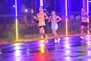 BIB: 4744, 0249
                            <button type="button" onclick="openModal(16388103)" class="btn btn-primary btn-sm float-right btn-popup" data-toggle="modal" data-target=".modal-high-quality">
                        <i class="fas fa-shopping-cart"></i> Add to Cart
                    </button>
                                            <button type="button" onclick="isThisMe(16388103, true)" class="btn btn-success btn-sm float-right btn-popup btn-isme hidden" data-toggle="tooltip" data-placement="bottom" title="นี่คือรูปของคุณใช่ไหม คลิกที่นี่เพื่อเอาเข้าอัลบั้ม">
                        <i class="fas fa-plus"></i> Add to album
                    </button>
                    <button type="button" onclick="isThisMe(16388103, false)" class="btn btn-warning btn-sm float-right btn-popup btn-isnotme hidden">
                        <i class="fas fa-ban"></i> Remove from album
                    </button>