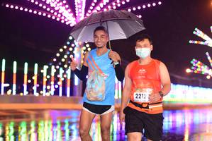 BIB: 2212
                            <button type="button" onclick="openModal(16252913)" class="btn btn-primary btn-sm float-right btn-popup" data-toggle="modal" data-target=".modal-high-quality">
                        <i class="fas fa-shopping-cart"></i> Add to Cart
                    </button>
                                            <button type="button" onclick="isThisMe(16252913, true)" class="btn btn-success btn-sm float-right btn-popup btn-isme hidden" data-toggle="tooltip" data-placement="bottom" title="นี่คือรูปของคุณใช่ไหม คลิกที่นี่เพื่อเอาเข้าอัลบั้ม">
                        <i class="fas fa-plus"></i> Add to album
                    </button>
                    <button type="button" onclick="isThisMe(16252913, false)" class="btn btn-warning btn-sm float-right btn-popup btn-isnotme hidden">
                        <i class="fas fa-ban"></i> Remove from album
                    </button>