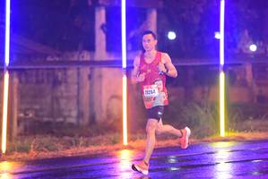 BIB: 20264
                            <button type="button" onclick="openModal(16447012)" class="btn btn-primary btn-sm float-right btn-popup" data-toggle="modal" data-target=".modal-high-quality">
                        <i class="fas fa-shopping-cart"></i> Add to Cart
                    </button>
                                            <button type="button" onclick="isThisMe(16447012, true)" class="btn btn-success btn-sm float-right btn-popup btn-isme hidden" data-toggle="tooltip" data-placement="bottom" title="นี่คือรูปของคุณใช่ไหม คลิกที่นี่เพื่อเอาเข้าอัลบั้ม">
                        <i class="fas fa-plus"></i> Add to album
                    </button>
                    <button type="button" onclick="isThisMe(16447012, false)" class="btn btn-warning btn-sm float-right btn-popup btn-isnotme hidden">
                        <i class="fas fa-ban"></i> Remove from album
                    </button>