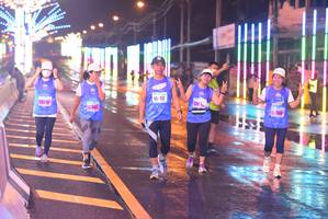 BIB: 13546, 547
                            <button type="button" onclick="openModal(16370959)" class="btn btn-primary btn-sm float-right btn-popup" data-toggle="modal" data-target=".modal-high-quality">
                        <i class="fas fa-shopping-cart"></i> Add to Cart
                    </button>
                                            <button type="button" onclick="isThisMe(16370959, true)" class="btn btn-success btn-sm float-right btn-popup btn-isme hidden" data-toggle="tooltip" data-placement="bottom" title="นี่คือรูปของคุณใช่ไหม คลิกที่นี่เพื่อเอาเข้าอัลบั้ม">
                        <i class="fas fa-plus"></i> Add to album
                    </button>
                    <button type="button" onclick="isThisMe(16370959, false)" class="btn btn-warning btn-sm float-right btn-popup btn-isnotme hidden">
                        <i class="fas fa-ban"></i> Remove from album
                    </button>