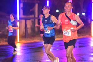 BIB: 070, 21425
                            <button type="button" onclick="openModal(16559669)" class="btn btn-primary btn-sm float-right btn-popup" data-toggle="modal" data-target=".modal-high-quality">
                        <i class="fas fa-shopping-cart"></i> Add to Cart
                    </button>
                                            <button type="button" onclick="isThisMe(16559669, true)" class="btn btn-success btn-sm float-right btn-popup btn-isme hidden" data-toggle="tooltip" data-placement="bottom" title="นี่คือรูปของคุณใช่ไหม คลิกที่นี่เพื่อเอาเข้าอัลบั้ม">
                        <i class="fas fa-plus"></i> Add to album
                    </button>
                    <button type="button" onclick="isThisMe(16559669, false)" class="btn btn-warning btn-sm float-right btn-popup btn-isnotme hidden">
                        <i class="fas fa-ban"></i> Remove from album
                    </button>