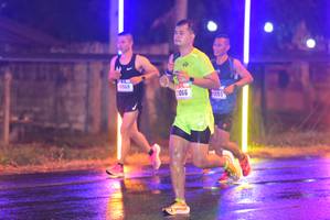 BIB: 1968, 1066, 685
                            <button type="button" onclick="openModal(16521936)" class="btn btn-primary btn-sm float-right btn-popup" data-toggle="modal" data-target=".modal-high-quality">
                        <i class="fas fa-shopping-cart"></i> Add to Cart
                    </button>
                                            <button type="button" onclick="isThisMe(16521936, true)" class="btn btn-success btn-sm float-right btn-popup btn-isme hidden" data-toggle="tooltip" data-placement="bottom" title="นี่คือรูปของคุณใช่ไหม คลิกที่นี่เพื่อเอาเข้าอัลบั้ม">
                        <i class="fas fa-plus"></i> Add to album
                    </button>
                    <button type="button" onclick="isThisMe(16521936, false)" class="btn btn-warning btn-sm float-right btn-popup btn-isnotme hidden">
                        <i class="fas fa-ban"></i> Remove from album
                    </button>