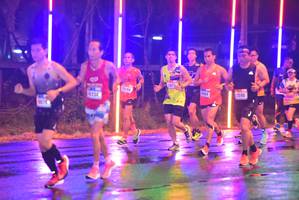 BIB: 672, 2590
                            <button type="button" onclick="openModal(16552373)" class="btn btn-primary btn-sm float-right btn-popup" data-toggle="modal" data-target=".modal-high-quality">
                        <i class="fas fa-shopping-cart"></i> Add to Cart
                    </button>
                                            <button type="button" onclick="isThisMe(16552373, true)" class="btn btn-success btn-sm float-right btn-popup btn-isme hidden" data-toggle="tooltip" data-placement="bottom" title="นี่คือรูปของคุณใช่ไหม คลิกที่นี่เพื่อเอาเข้าอัลบั้ม">
                        <i class="fas fa-plus"></i> Add to album
                    </button>
                    <button type="button" onclick="isThisMe(16552373, false)" class="btn btn-warning btn-sm float-right btn-popup btn-isnotme hidden">
                        <i class="fas fa-ban"></i> Remove from album
                    </button>