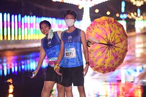 BIB: 10275, 1375
                            <button type="button" onclick="openModal(16320751)" class="btn btn-primary btn-sm float-right btn-popup" data-toggle="modal" data-target=".modal-high-quality">
                        <i class="fas fa-shopping-cart"></i> Add to Cart
                    </button>
                                            <button type="button" onclick="isThisMe(16320751, true)" class="btn btn-success btn-sm float-right btn-popup btn-isme hidden" data-toggle="tooltip" data-placement="bottom" title="นี่คือรูปของคุณใช่ไหม คลิกที่นี่เพื่อเอาเข้าอัลบั้ม">
                        <i class="fas fa-plus"></i> Add to album
                    </button>
                    <button type="button" onclick="isThisMe(16320751, false)" class="btn btn-warning btn-sm float-right btn-popup btn-isnotme hidden">
                        <i class="fas fa-ban"></i> Remove from album
                    </button>