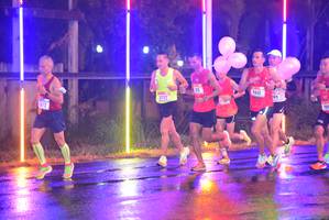 BIB: 1572
                            <button type="button" onclick="openModal(16470407)" class="btn btn-primary btn-sm float-right btn-popup" data-toggle="modal" data-target=".modal-high-quality">
                        <i class="fas fa-shopping-cart"></i> Add to Cart
                    </button>
                                            <button type="button" onclick="isThisMe(16470407, true)" class="btn btn-success btn-sm float-right btn-popup btn-isme hidden" data-toggle="tooltip" data-placement="bottom" title="นี่คือรูปของคุณใช่ไหม คลิกที่นี่เพื่อเอาเข้าอัลบั้ม">
                        <i class="fas fa-plus"></i> Add to album
                    </button>
                    <button type="button" onclick="isThisMe(16470407, false)" class="btn btn-warning btn-sm float-right btn-popup btn-isnotme hidden">
                        <i class="fas fa-ban"></i> Remove from album
                    </button>