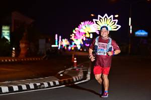 BIB: 43172
                            <button type="button" onclick="openModal(17290817)" class="btn btn-primary btn-sm float-right btn-popup" data-toggle="modal" data-target=".modal-high-quality">
                        <i class="fas fa-shopping-cart"></i> Add to Cart
                    </button>
                                            <button type="button" onclick="isThisMe(17290817, true)" class="btn btn-success btn-sm float-right btn-popup btn-isme hidden" data-toggle="tooltip" data-placement="bottom" title="นี่คือรูปของคุณใช่ไหม คลิกที่นี่เพื่อเอาเข้าอัลบั้ม">
                        <i class="fas fa-plus"></i> Add to album
                    </button>
                    <button type="button" onclick="isThisMe(17290817, false)" class="btn btn-warning btn-sm float-right btn-popup btn-isnotme hidden">
                        <i class="fas fa-ban"></i> Remove from album
                    </button>