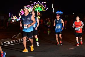 BIB: 241, 43076, 6403
                            <button type="button" onclick="openModal(17246832)" class="btn btn-primary btn-sm float-right btn-popup" data-toggle="modal" data-target=".modal-high-quality">
                        <i class="fas fa-shopping-cart"></i> Add to Cart
                    </button>
                                            <button type="button" onclick="isThisMe(17246832, true)" class="btn btn-success btn-sm float-right btn-popup btn-isme hidden" data-toggle="tooltip" data-placement="bottom" title="นี่คือรูปของคุณใช่ไหม คลิกที่นี่เพื่อเอาเข้าอัลบั้ม">
                        <i class="fas fa-plus"></i> Add to album
                    </button>
                    <button type="button" onclick="isThisMe(17246832, false)" class="btn btn-warning btn-sm float-right btn-popup btn-isnotme hidden">
                        <i class="fas fa-ban"></i> Remove from album
                    </button>