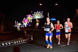 BIB: 4070, 13285, 40045
                            <button type="button" onclick="openModal(17270252)" class="btn btn-primary btn-sm float-right btn-popup" data-toggle="modal" data-target=".modal-high-quality">
                        <i class="fas fa-shopping-cart"></i> Add to Cart
                    </button>
                                            <button type="button" onclick="isThisMe(17270252, true)" class="btn btn-success btn-sm float-right btn-popup btn-isme hidden" data-toggle="tooltip" data-placement="bottom" title="นี่คือรูปของคุณใช่ไหม คลิกที่นี่เพื่อเอาเข้าอัลบั้ม">
                        <i class="fas fa-plus"></i> Add to album
                    </button>
                    <button type="button" onclick="isThisMe(17270252, false)" class="btn btn-warning btn-sm float-right btn-popup btn-isnotme hidden">
                        <i class="fas fa-ban"></i> Remove from album
                    </button>