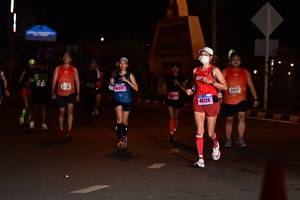 BIB: 4327, 24171, 44128
                            <button type="button" onclick="openModal(17257816)" class="btn btn-primary btn-sm float-right btn-popup" data-toggle="modal" data-target=".modal-high-quality">
                        <i class="fas fa-shopping-cart"></i> Add to Cart
                    </button>
                                            <button type="button" onclick="isThisMe(17257816, true)" class="btn btn-success btn-sm float-right btn-popup btn-isme hidden" data-toggle="tooltip" data-placement="bottom" title="นี่คือรูปของคุณใช่ไหม คลิกที่นี่เพื่อเอาเข้าอัลบั้ม">
                        <i class="fas fa-plus"></i> Add to album
                    </button>
                    <button type="button" onclick="isThisMe(17257816, false)" class="btn btn-warning btn-sm float-right btn-popup btn-isnotme hidden">
                        <i class="fas fa-ban"></i> Remove from album
                    </button>