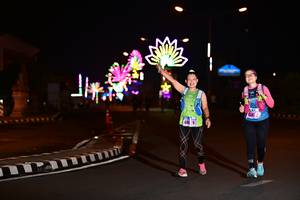 BIB: 446, 
                            <button type="button" onclick="openModal(17276808)" class="btn btn-primary btn-sm float-right btn-popup" data-toggle="modal" data-target=".modal-high-quality">
                        <i class="fas fa-shopping-cart"></i> Add to Cart
                    </button>
                                            <button type="button" onclick="isThisMe(17276808, true)" class="btn btn-success btn-sm float-right btn-popup btn-isme hidden" data-toggle="tooltip" data-placement="bottom" title="นี่คือรูปของคุณใช่ไหม คลิกที่นี่เพื่อเอาเข้าอัลบั้ม">
                        <i class="fas fa-plus"></i> Add to album
                    </button>
                    <button type="button" onclick="isThisMe(17276808, false)" class="btn btn-warning btn-sm float-right btn-popup btn-isnotme hidden">
                        <i class="fas fa-ban"></i> Remove from album
                    </button>