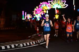BIB: 2741
                            <button type="button" onclick="openModal(17260904)" class="btn btn-primary btn-sm float-right btn-popup" data-toggle="modal" data-target=".modal-high-quality">
                        <i class="fas fa-shopping-cart"></i> Add to Cart
                    </button>
                                            <button type="button" onclick="isThisMe(17260904, true)" class="btn btn-success btn-sm float-right btn-popup btn-isme hidden" data-toggle="tooltip" data-placement="bottom" title="นี่คือรูปของคุณใช่ไหม คลิกที่นี่เพื่อเอาเข้าอัลบั้ม">
                        <i class="fas fa-plus"></i> Add to album
                    </button>
                    <button type="button" onclick="isThisMe(17260904, false)" class="btn btn-warning btn-sm float-right btn-popup btn-isnotme hidden">
                        <i class="fas fa-ban"></i> Remove from album
                    </button>