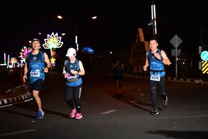 BIB: 42606, 41279
                            <button type="button" onclick="openModal(17269526)" class="btn btn-primary btn-sm float-right btn-popup" data-toggle="modal" data-target=".modal-high-quality">
                        <i class="fas fa-shopping-cart"></i> Add to Cart
                    </button>
                                            <button type="button" onclick="isThisMe(17269526, true)" class="btn btn-success btn-sm float-right btn-popup btn-isme hidden" data-toggle="tooltip" data-placement="bottom" title="นี่คือรูปของคุณใช่ไหม คลิกที่นี่เพื่อเอาเข้าอัลบั้ม">
                        <i class="fas fa-plus"></i> Add to album
                    </button>
                    <button type="button" onclick="isThisMe(17269526, false)" class="btn btn-warning btn-sm float-right btn-popup btn-isnotme hidden">
                        <i class="fas fa-ban"></i> Remove from album
                    </button>