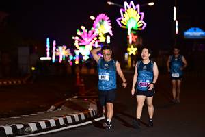 BIB: 303, 44584
                            <button type="button" onclick="openModal(17278897)" class="btn btn-primary btn-sm float-right btn-popup" data-toggle="modal" data-target=".modal-high-quality">
                        <i class="fas fa-shopping-cart"></i> Add to Cart
                    </button>
                                            <button type="button" onclick="isThisMe(17278897, true)" class="btn btn-success btn-sm float-right btn-popup btn-isme hidden" data-toggle="tooltip" data-placement="bottom" title="นี่คือรูปของคุณใช่ไหม คลิกที่นี่เพื่อเอาเข้าอัลบั้ม">
                        <i class="fas fa-plus"></i> Add to album
                    </button>
                    <button type="button" onclick="isThisMe(17278897, false)" class="btn btn-warning btn-sm float-right btn-popup btn-isnotme hidden">
                        <i class="fas fa-ban"></i> Remove from album
                    </button>