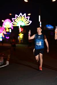 BIB: 4240
                            <button type="button" onclick="openModal(17278029)" class="btn btn-primary btn-sm float-right btn-popup" data-toggle="modal" data-target=".modal-high-quality">
                        <i class="fas fa-shopping-cart"></i> Add to Cart
                    </button>
                                            <button type="button" onclick="isThisMe(17278029, true)" class="btn btn-success btn-sm float-right btn-popup btn-isme hidden" data-toggle="tooltip" data-placement="bottom" title="นี่คือรูปของคุณใช่ไหม คลิกที่นี่เพื่อเอาเข้าอัลบั้ม">
                        <i class="fas fa-plus"></i> Add to album
                    </button>
                    <button type="button" onclick="isThisMe(17278029, false)" class="btn btn-warning btn-sm float-right btn-popup btn-isnotme hidden">
                        <i class="fas fa-ban"></i> Remove from album
                    </button>