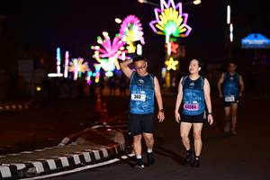 BIB: 303, 44584
                            <button type="button" onclick="openModal(17278977)" class="btn btn-primary btn-sm float-right btn-popup" data-toggle="modal" data-target=".modal-high-quality">
                        <i class="fas fa-shopping-cart"></i> Add to Cart
                    </button>
                                            <button type="button" onclick="isThisMe(17278977, true)" class="btn btn-success btn-sm float-right btn-popup btn-isme hidden" data-toggle="tooltip" data-placement="bottom" title="นี่คือรูปของคุณใช่ไหม คลิกที่นี่เพื่อเอาเข้าอัลบั้ม">
                        <i class="fas fa-plus"></i> Add to album
                    </button>
                    <button type="button" onclick="isThisMe(17278977, false)" class="btn btn-warning btn-sm float-right btn-popup btn-isnotme hidden">
                        <i class="fas fa-ban"></i> Remove from album
                    </button>