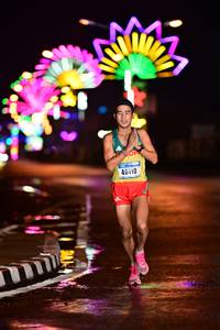 BIB: 4010
                            <button type="button" onclick="openModal(16281044)" class="btn btn-primary btn-sm float-right btn-popup" data-toggle="modal" data-target=".modal-high-quality">
                        <i class="fas fa-shopping-cart"></i> Add to Cart
                    </button>
                                            <button type="button" onclick="isThisMe(16281044, true)" class="btn btn-success btn-sm float-right btn-popup btn-isme hidden" data-toggle="tooltip" data-placement="bottom" title="นี่คือรูปของคุณใช่ไหม คลิกที่นี่เพื่อเอาเข้าอัลบั้ม">
                        <i class="fas fa-plus"></i> Add to album
                    </button>
                    <button type="button" onclick="isThisMe(16281044, false)" class="btn btn-warning btn-sm float-right btn-popup btn-isnotme hidden">
                        <i class="fas fa-ban"></i> Remove from album
                    </button>