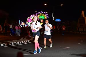 BIB: 2504, 22254
                            <button type="button" onclick="openModal(17260821)" class="btn btn-primary btn-sm float-right btn-popup" data-toggle="modal" data-target=".modal-high-quality">
                        <i class="fas fa-shopping-cart"></i> Add to Cart
                    </button>
                                            <button type="button" onclick="isThisMe(17260821, true)" class="btn btn-success btn-sm float-right btn-popup btn-isme hidden" data-toggle="tooltip" data-placement="bottom" title="นี่คือรูปของคุณใช่ไหม คลิกที่นี่เพื่อเอาเข้าอัลบั้ม">
                        <i class="fas fa-plus"></i> Add to album
                    </button>
                    <button type="button" onclick="isThisMe(17260821, false)" class="btn btn-warning btn-sm float-right btn-popup btn-isnotme hidden">
                        <i class="fas fa-ban"></i> Remove from album
                    </button>
