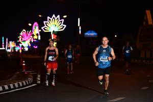 BIB: 40934
                            <button type="button" onclick="openModal(17277272)" class="btn btn-primary btn-sm float-right btn-popup" data-toggle="modal" data-target=".modal-high-quality">
                        <i class="fas fa-shopping-cart"></i> Add to Cart
                    </button>
                                            <button type="button" onclick="isThisMe(17277272, true)" class="btn btn-success btn-sm float-right btn-popup btn-isme hidden" data-toggle="tooltip" data-placement="bottom" title="นี่คือรูปของคุณใช่ไหม คลิกที่นี่เพื่อเอาเข้าอัลบั้ม">
                        <i class="fas fa-plus"></i> Add to album
                    </button>
                    <button type="button" onclick="isThisMe(17277272, false)" class="btn btn-warning btn-sm float-right btn-popup btn-isnotme hidden">
                        <i class="fas fa-ban"></i> Remove from album
                    </button>