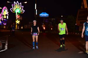 BIB: 42879, 44021
                            <button type="button" onclick="openModal(17289309)" class="btn btn-primary btn-sm float-right btn-popup" data-toggle="modal" data-target=".modal-high-quality">
                        <i class="fas fa-shopping-cart"></i> Add to Cart
                    </button>
                                            <button type="button" onclick="isThisMe(17289309, true)" class="btn btn-success btn-sm float-right btn-popup btn-isme hidden" data-toggle="tooltip" data-placement="bottom" title="นี่คือรูปของคุณใช่ไหม คลิกที่นี่เพื่อเอาเข้าอัลบั้ม">
                        <i class="fas fa-plus"></i> Add to album
                    </button>
                    <button type="button" onclick="isThisMe(17289309, false)" class="btn btn-warning btn-sm float-right btn-popup btn-isnotme hidden">
                        <i class="fas fa-ban"></i> Remove from album
                    </button>