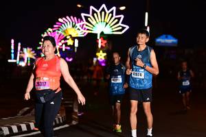 BIB: 41974, 42211, 26317
                            <button type="button" onclick="openModal(17247026)" class="btn btn-primary btn-sm float-right btn-popup" data-toggle="modal" data-target=".modal-high-quality">
                        <i class="fas fa-shopping-cart"></i> Add to Cart
                    </button>
                                            <button type="button" onclick="isThisMe(17247026, true)" class="btn btn-success btn-sm float-right btn-popup btn-isme hidden" data-toggle="tooltip" data-placement="bottom" title="นี่คือรูปของคุณใช่ไหม คลิกที่นี่เพื่อเอาเข้าอัลบั้ม">
                        <i class="fas fa-plus"></i> Add to album
                    </button>
                    <button type="button" onclick="isThisMe(17247026, false)" class="btn btn-warning btn-sm float-right btn-popup btn-isnotme hidden">
                        <i class="fas fa-ban"></i> Remove from album
                    </button>