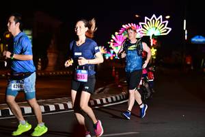 BIB: 395, 42684
                            <button type="button" onclick="openModal(17266516)" class="btn btn-primary btn-sm float-right btn-popup" data-toggle="modal" data-target=".modal-high-quality">
                        <i class="fas fa-shopping-cart"></i> Add to Cart
                    </button>
                                            <button type="button" onclick="isThisMe(17266516, true)" class="btn btn-success btn-sm float-right btn-popup btn-isme hidden" data-toggle="tooltip" data-placement="bottom" title="นี่คือรูปของคุณใช่ไหม คลิกที่นี่เพื่อเอาเข้าอัลบั้ม">
                        <i class="fas fa-plus"></i> Add to album
                    </button>
                    <button type="button" onclick="isThisMe(17266516, false)" class="btn btn-warning btn-sm float-right btn-popup btn-isnotme hidden">
                        <i class="fas fa-ban"></i> Remove from album
                    </button>