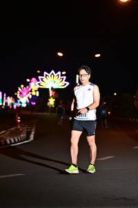 BIB: 413
                            <button type="button" onclick="openModal(17276994)" class="btn btn-primary btn-sm float-right btn-popup" data-toggle="modal" data-target=".modal-high-quality">
                        <i class="fas fa-shopping-cart"></i> Add to Cart
                    </button>
                                            <button type="button" onclick="isThisMe(17276994, true)" class="btn btn-success btn-sm float-right btn-popup btn-isme hidden" data-toggle="tooltip" data-placement="bottom" title="นี่คือรูปของคุณใช่ไหม คลิกที่นี่เพื่อเอาเข้าอัลบั้ม">
                        <i class="fas fa-plus"></i> Add to album
                    </button>
                    <button type="button" onclick="isThisMe(17276994, false)" class="btn btn-warning btn-sm float-right btn-popup btn-isnotme hidden">
                        <i class="fas fa-ban"></i> Remove from album
                    </button>