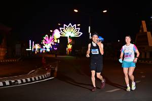 BIB: 40686, 44428
                            <button type="button" onclick="openModal(17276684)" class="btn btn-primary btn-sm float-right btn-popup" data-toggle="modal" data-target=".modal-high-quality">
                        <i class="fas fa-shopping-cart"></i> Add to Cart
                    </button>
                                            <button type="button" onclick="isThisMe(17276684, true)" class="btn btn-success btn-sm float-right btn-popup btn-isme hidden" data-toggle="tooltip" data-placement="bottom" title="นี่คือรูปของคุณใช่ไหม คลิกที่นี่เพื่อเอาเข้าอัลบั้ม">
                        <i class="fas fa-plus"></i> Add to album
                    </button>
                    <button type="button" onclick="isThisMe(17276684, false)" class="btn btn-warning btn-sm float-right btn-popup btn-isnotme hidden">
                        <i class="fas fa-ban"></i> Remove from album
                    </button>