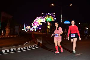 BIB: 44603, 44826
                            <button type="button" onclick="openModal(17290165)" class="btn btn-primary btn-sm float-right btn-popup" data-toggle="modal" data-target=".modal-high-quality">
                        <i class="fas fa-shopping-cart"></i> Add to Cart
                    </button>
                                            <button type="button" onclick="isThisMe(17290165, true)" class="btn btn-success btn-sm float-right btn-popup btn-isme hidden" data-toggle="tooltip" data-placement="bottom" title="นี่คือรูปของคุณใช่ไหม คลิกที่นี่เพื่อเอาเข้าอัลบั้ม">
                        <i class="fas fa-plus"></i> Add to album
                    </button>
                    <button type="button" onclick="isThisMe(17290165, false)" class="btn btn-warning btn-sm float-right btn-popup btn-isnotme hidden">
                        <i class="fas fa-ban"></i> Remove from album
                    </button>