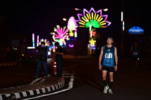 BIB: 409
                            <button type="button" onclick="openModal(17275763)" class="btn btn-primary btn-sm float-right btn-popup" data-toggle="modal" data-target=".modal-high-quality">
                        <i class="fas fa-shopping-cart"></i> Add to Cart
                    </button>
                                            <button type="button" onclick="isThisMe(17275763, true)" class="btn btn-success btn-sm float-right btn-popup btn-isme hidden" data-toggle="tooltip" data-placement="bottom" title="นี่คือรูปของคุณใช่ไหม คลิกที่นี่เพื่อเอาเข้าอัลบั้ม">
                        <i class="fas fa-plus"></i> Add to album
                    </button>
                    <button type="button" onclick="isThisMe(17275763, false)" class="btn btn-warning btn-sm float-right btn-popup btn-isnotme hidden">
                        <i class="fas fa-ban"></i> Remove from album
                    </button>