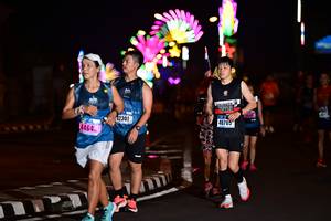 BIB: 2301, 40705, 1464
                            <button type="button" onclick="openModal(17262648)" class="btn btn-primary btn-sm float-right btn-popup" data-toggle="modal" data-target=".modal-high-quality">
                        <i class="fas fa-shopping-cart"></i> Add to Cart
                    </button>
                                            <button type="button" onclick="isThisMe(17262648, true)" class="btn btn-success btn-sm float-right btn-popup btn-isme hidden" data-toggle="tooltip" data-placement="bottom" title="นี่คือรูปของคุณใช่ไหม คลิกที่นี่เพื่อเอาเข้าอัลบั้ม">
                        <i class="fas fa-plus"></i> Add to album
                    </button>
                    <button type="button" onclick="isThisMe(17262648, false)" class="btn btn-warning btn-sm float-right btn-popup btn-isnotme hidden">
                        <i class="fas fa-ban"></i> Remove from album
                    </button>